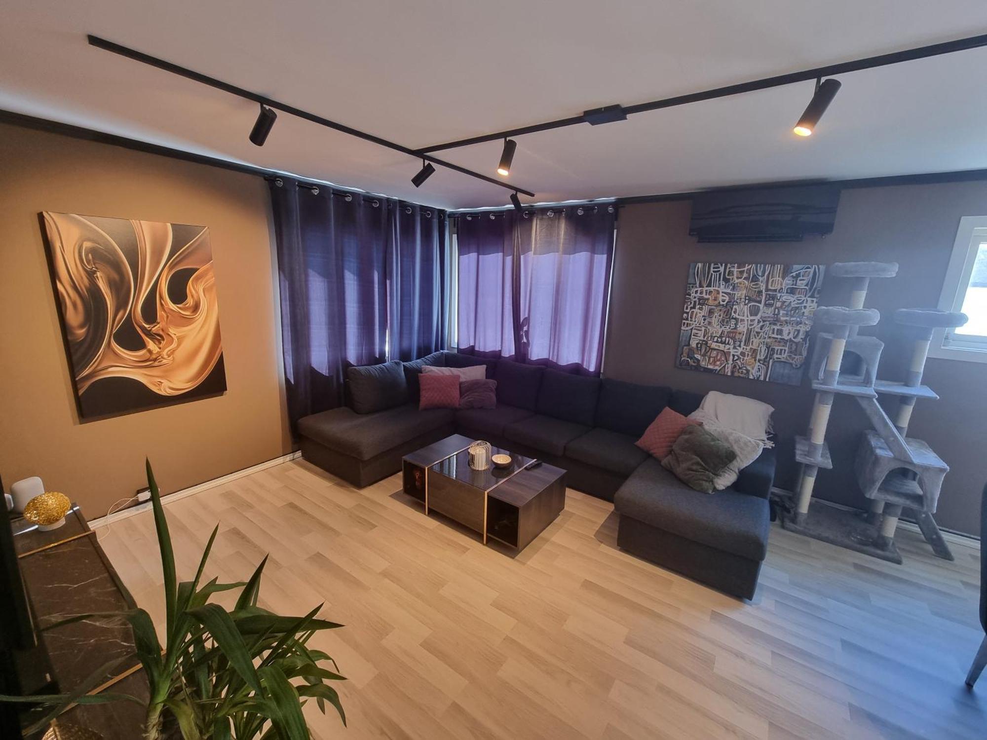 Large And 2 Bedroom With Free Parking, Ev Recharging And A Private Garden Stavanger